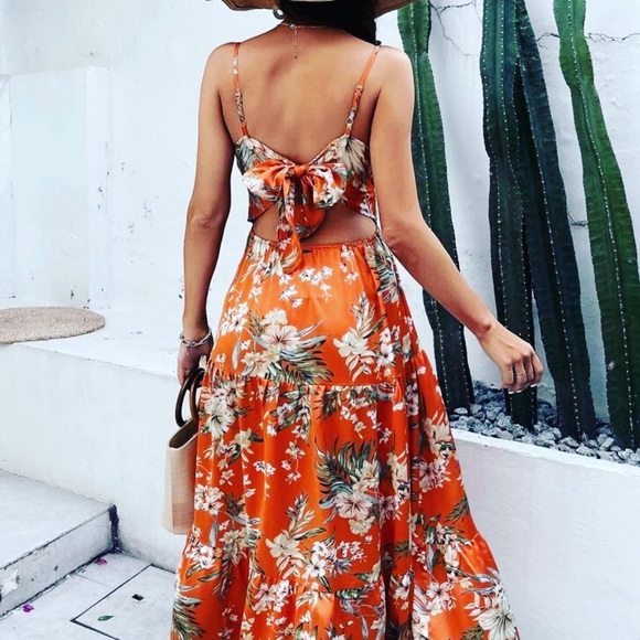 🧡 NWOT BOUTIQUE STYLE SLINKY SILKY ASIAN HAWAIIAN ORANGE FLORAL MAXI DRESS - Picture 3 of 8